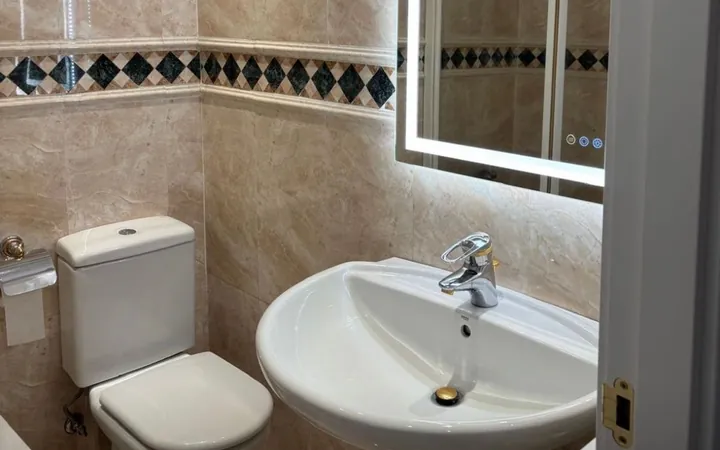 Piso en Paseo del Marqués de Zafra, 28 - Foto 3
