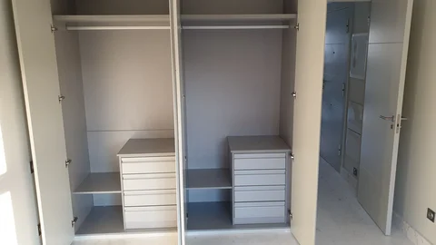 Piso en calle Monasterio de Samos, 1 - Foto 10