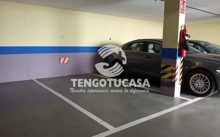 Piso en Calle de Ulises - Foto 35