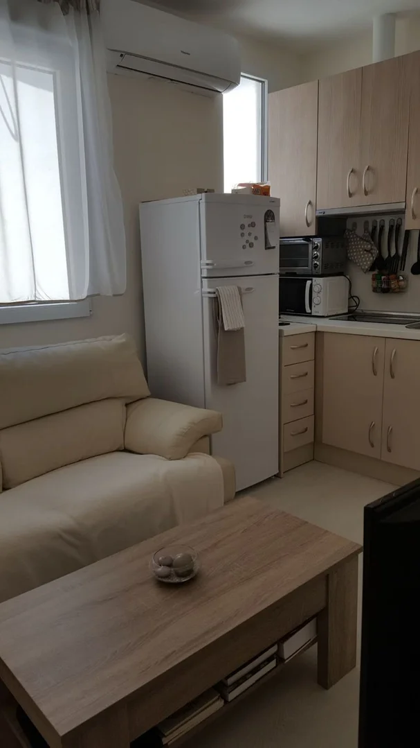 Estudio en calle de San Hermenegildo, 8 - Foto 1