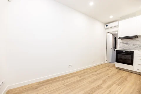 Estudio en calle de Gonzalo Herrero, 33 - Foto 1