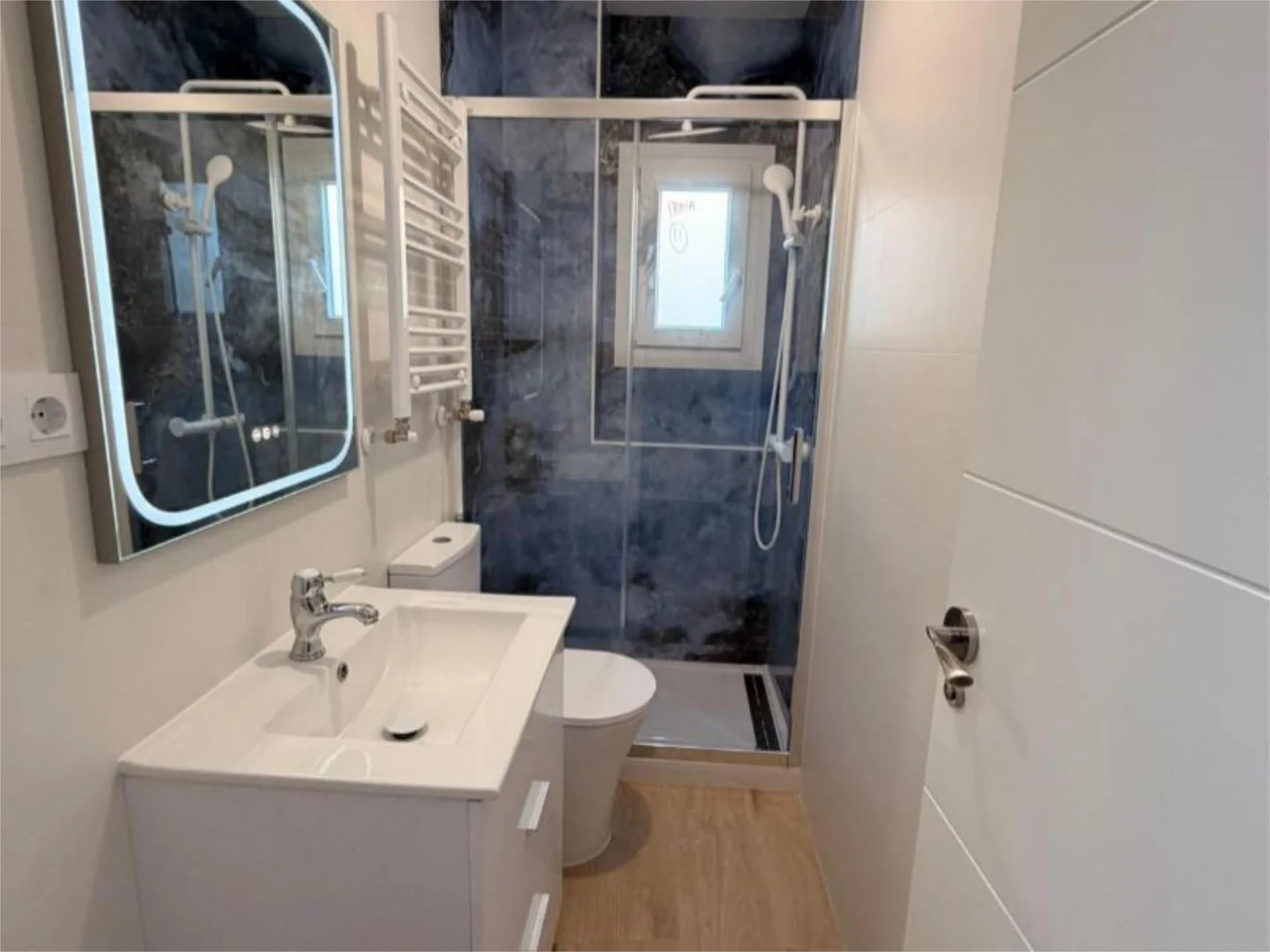 Piso en calle Lago Iseo 17 - Foto 14