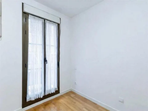 Piso en  Calle de Manzanares 18 - Foto 8