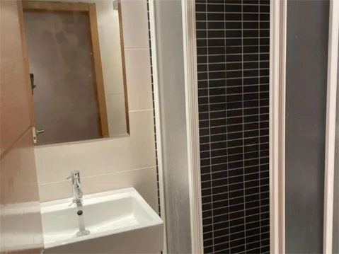 Piso en  Calle de Portomarín 11 - Foto 12