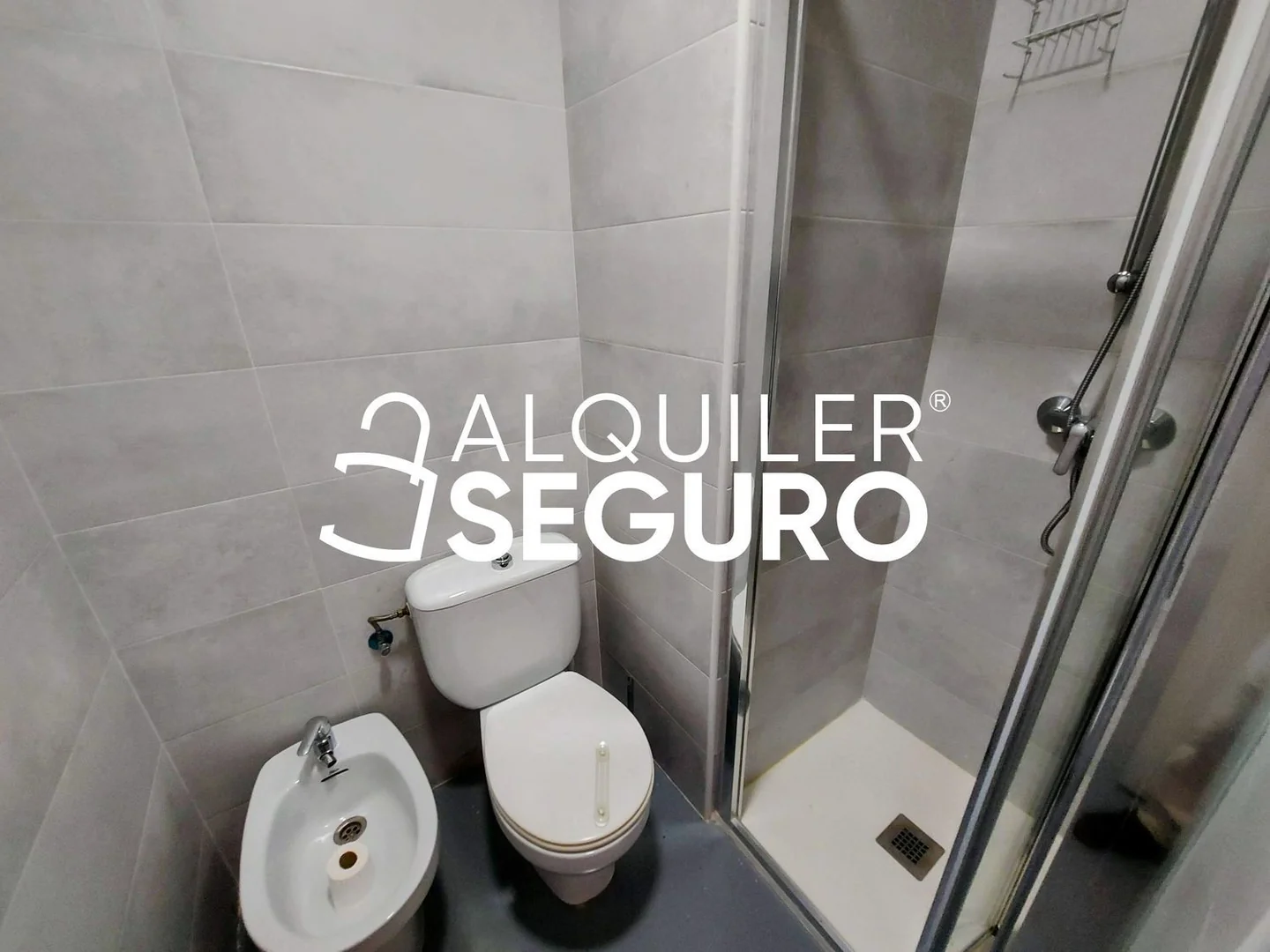 Piso en Calle de Besalú, El Camp de l'Arpa del Clot - Foto 7