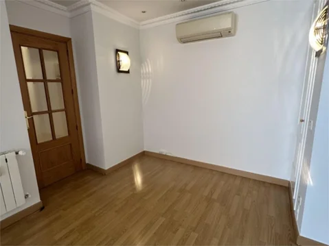 Piso en  Avenida de Felipe II 15 - Foto 12