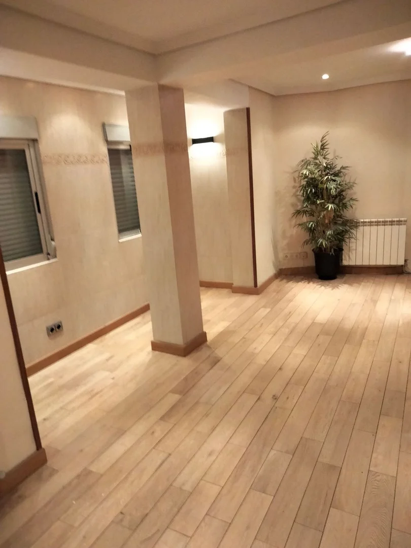 Piso en calle de la Oca, 10