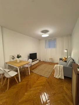 Piso en calle Portal de Belén, 4 - Foto 2