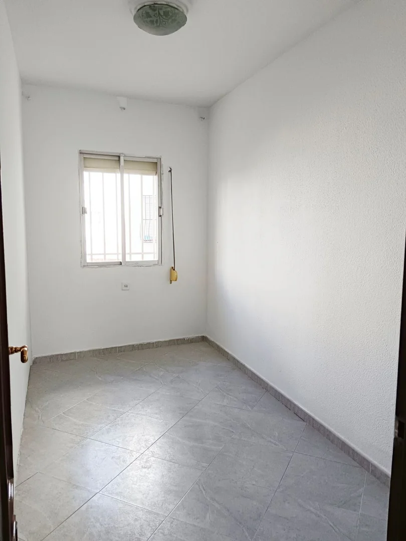 Piso en Barrio Los Rosales - Foto 8