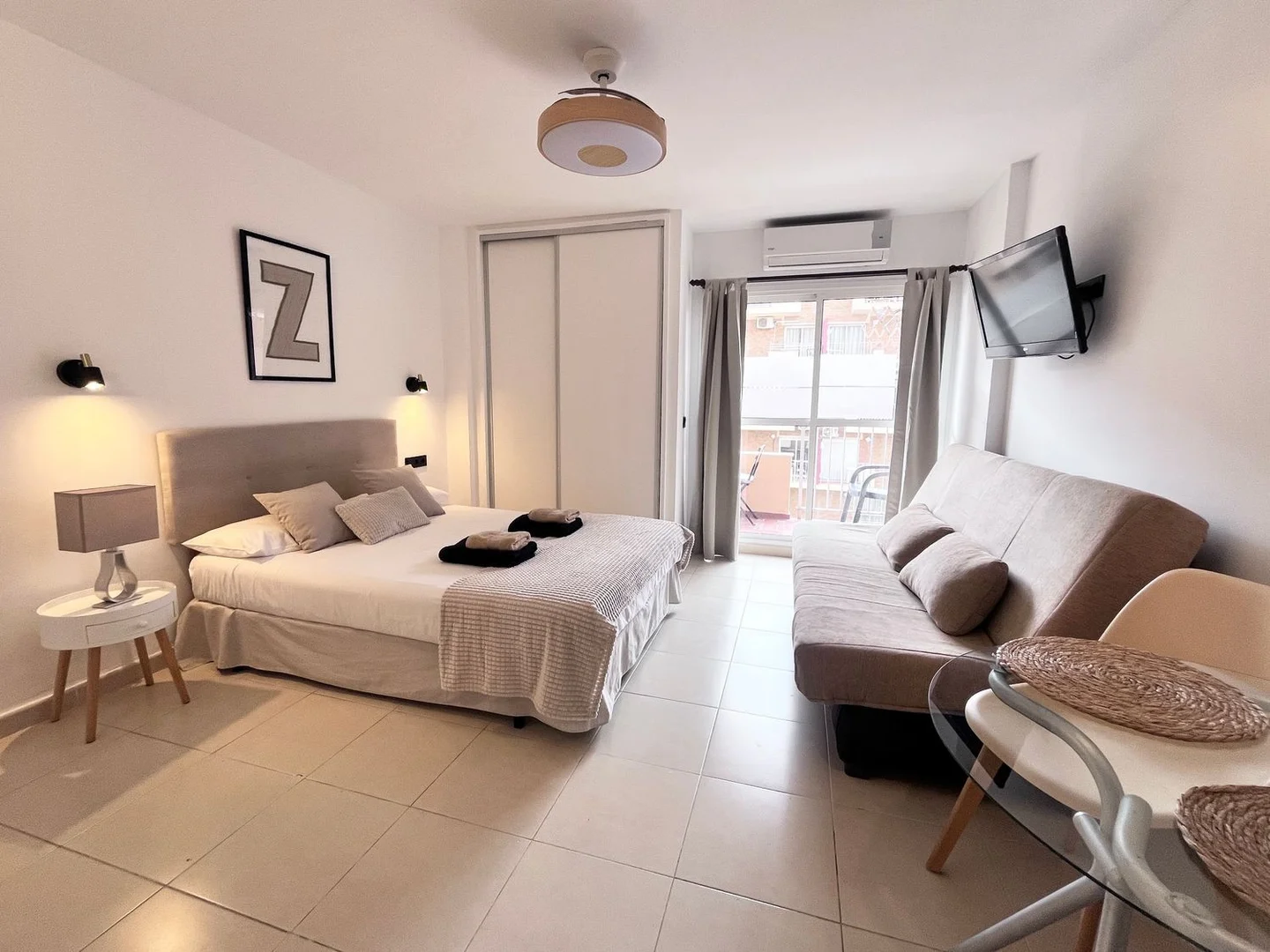 Estudio en avenida Gamonal, 10 - Foto 1