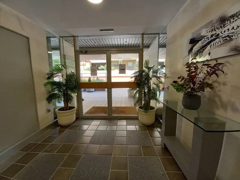 Piso en calle del Doctor Esquerdo, 157 - Foto 1