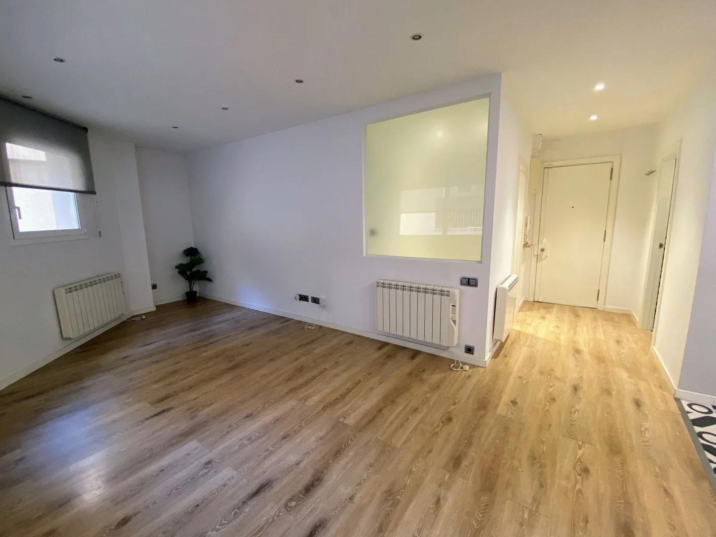 Piso en calle de la Duquessa d'Orleans, 34 - Foto 3