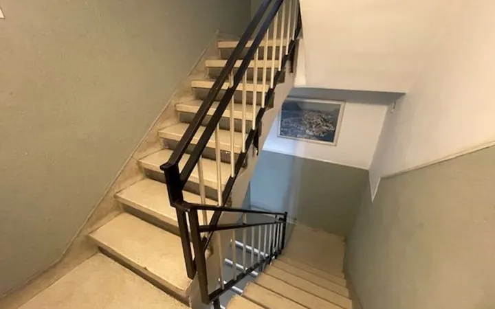 Edificio de uso mixto en Calle Fornillos - Foto 10