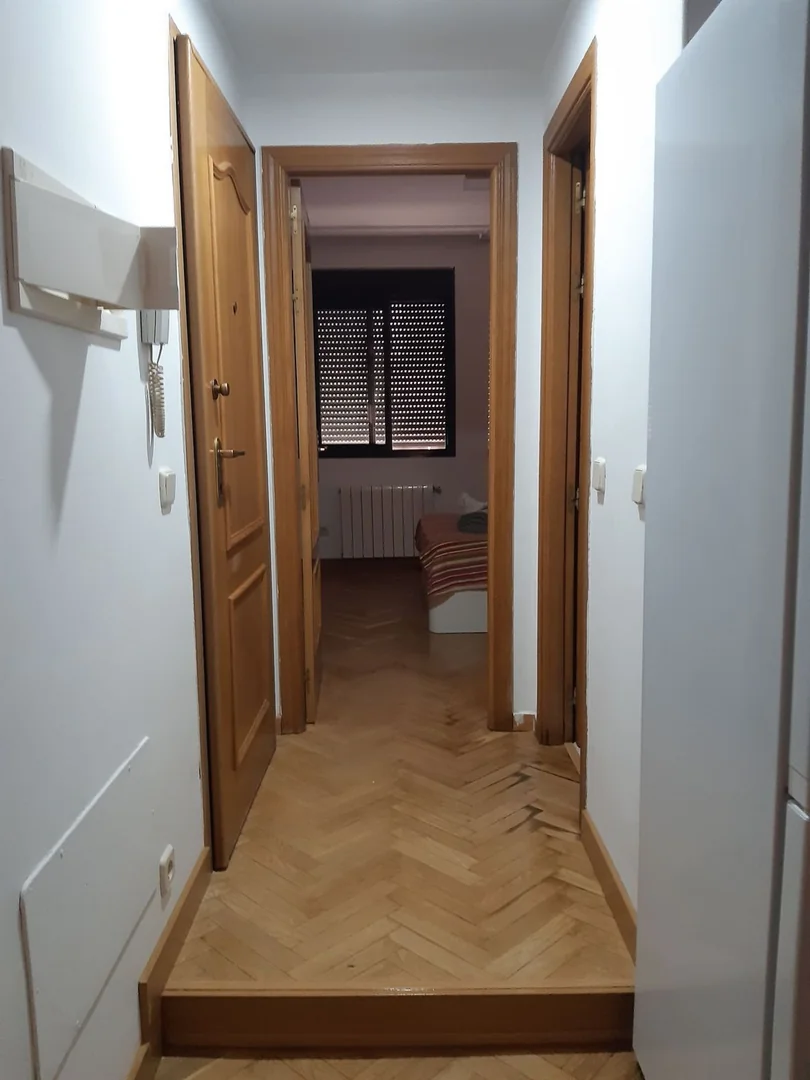 Piso en Calle de Sierra Bullones, 17, Valdeacederas - Foto 2