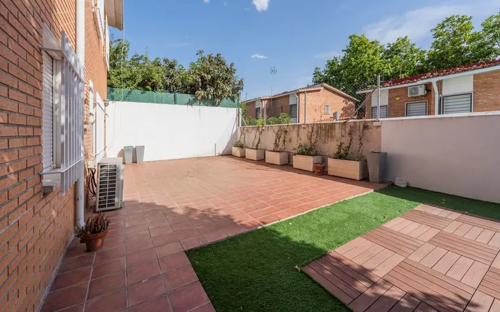 Chalet adosado en Avenida de San Luis, Apóstol Santiago - Foto 4