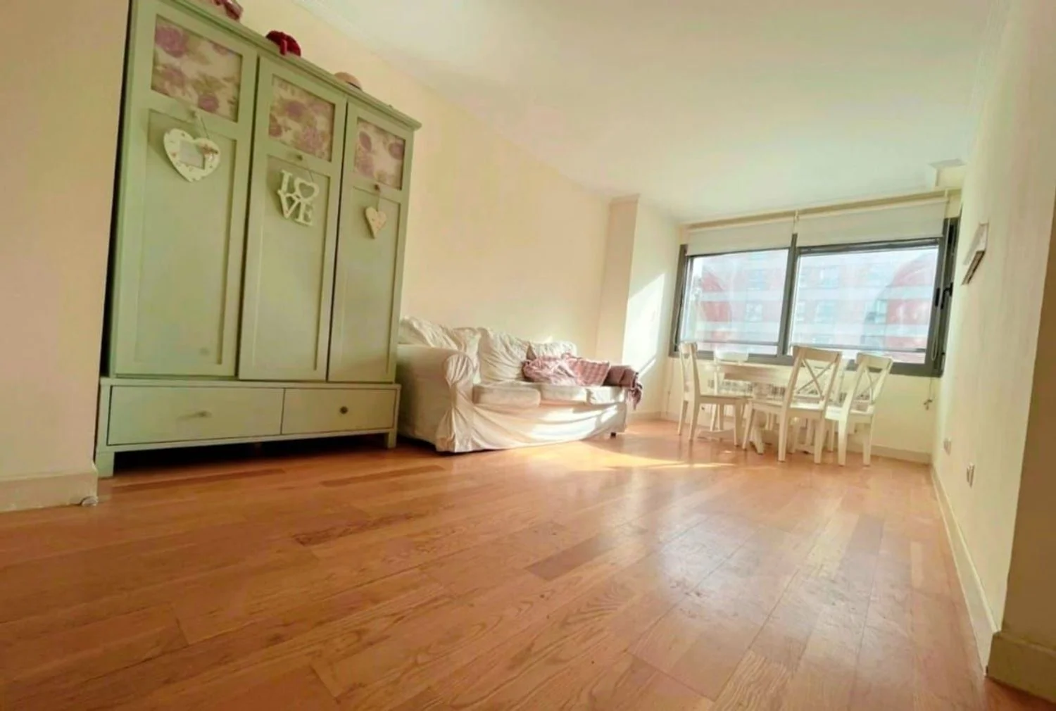 Piso en calle de Rafael Bergamín, 5