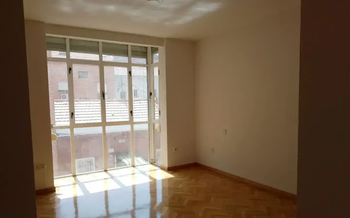 Piso en  Calle de María Luisa 17 - Foto 8