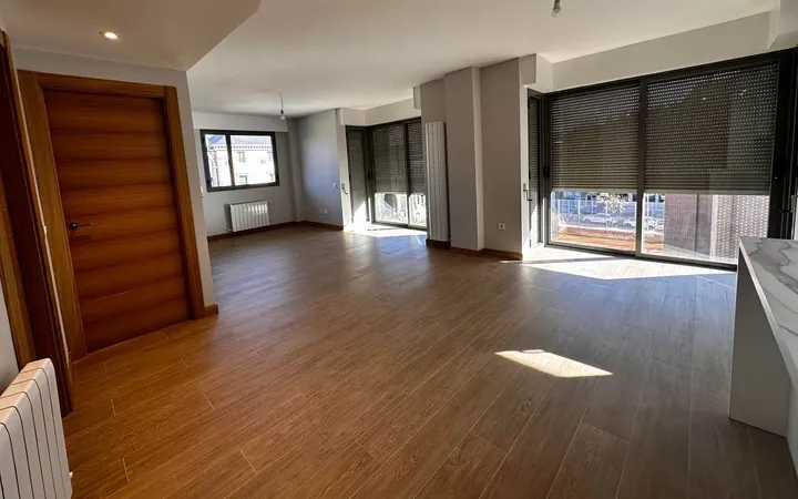 Dúplex en Calle de Arturo Soria - Foto 1