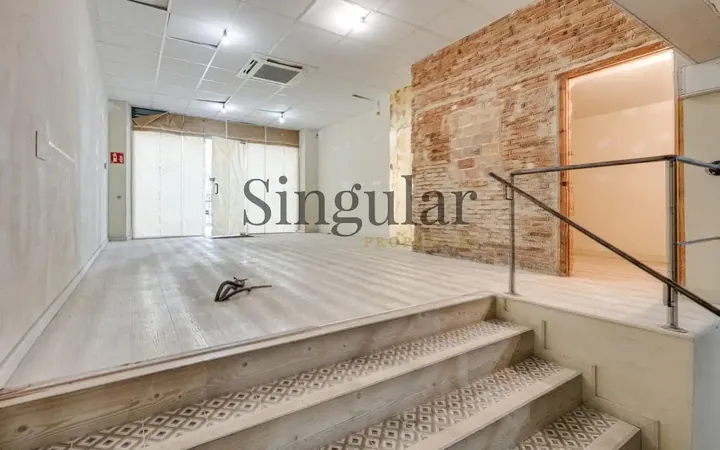 Local comercial en  Carrer de la Creu Coberta - Foto 7