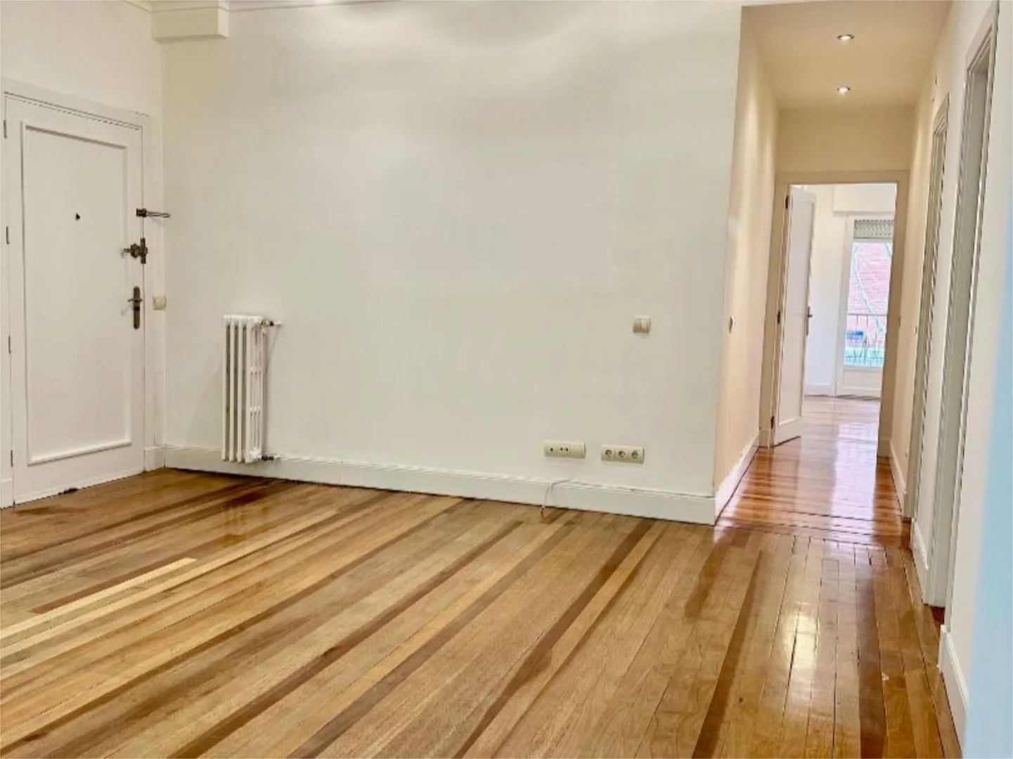 Piso en  Calle de Santiago Bernabéu 6 - Foto 1