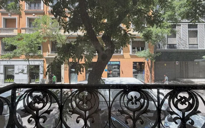 Piso en Fernandez De La Hoz, Almagro - Foto 3