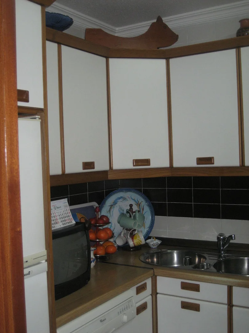 Chalet adosado en Barrio Orcasitas - Foto 4