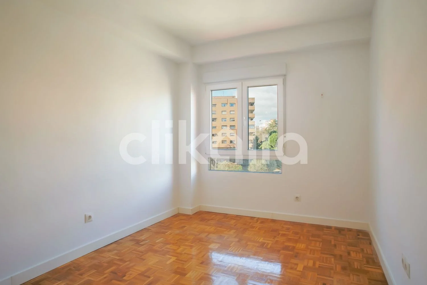 Piso en calle de Víctor de la Serna - Foto 19