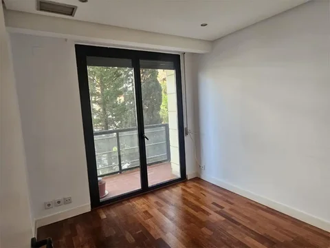 Piso en  Calle de Vicente Muzas 5 - Foto 9