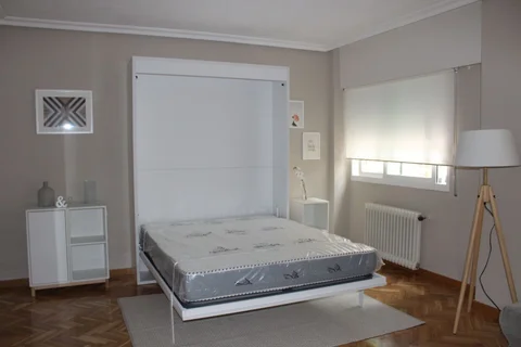 Estudio en calle de Santa Flora, 12 - Foto 5