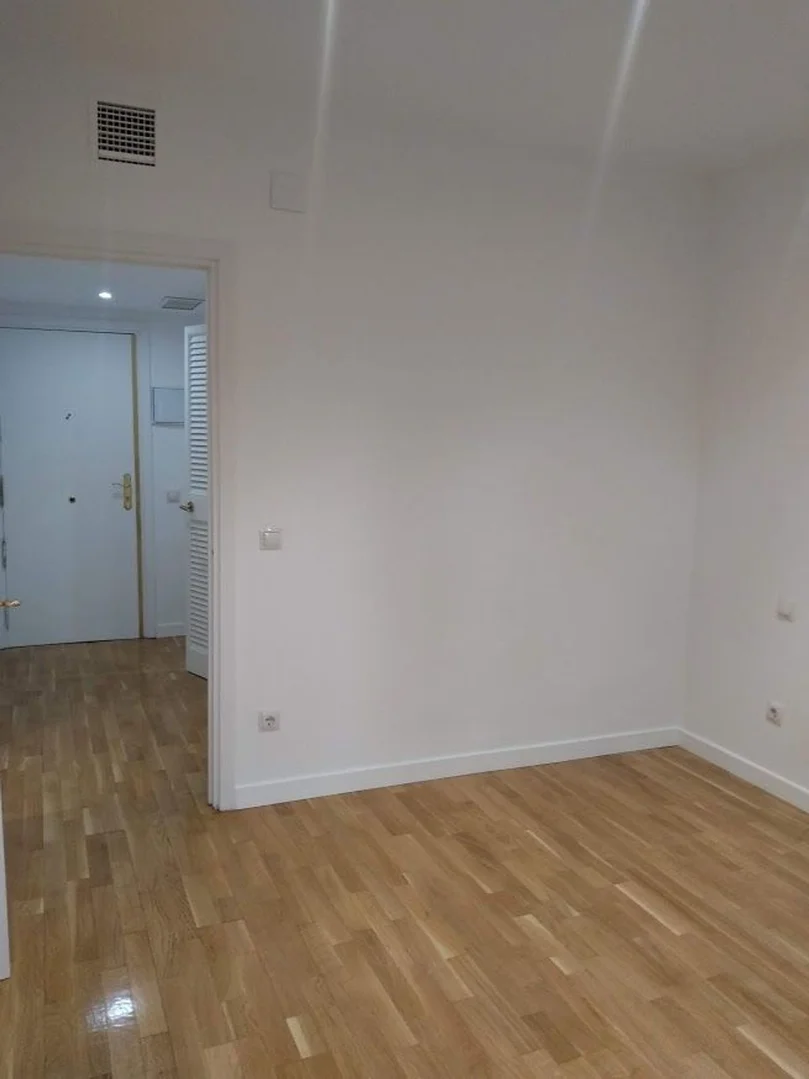 Piso en avenida de Pío XII, 92 - Foto 2