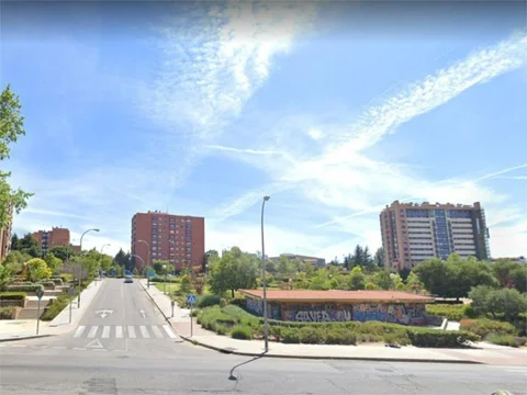 Piso en  Calle Isla Malaita 9 - Foto 12