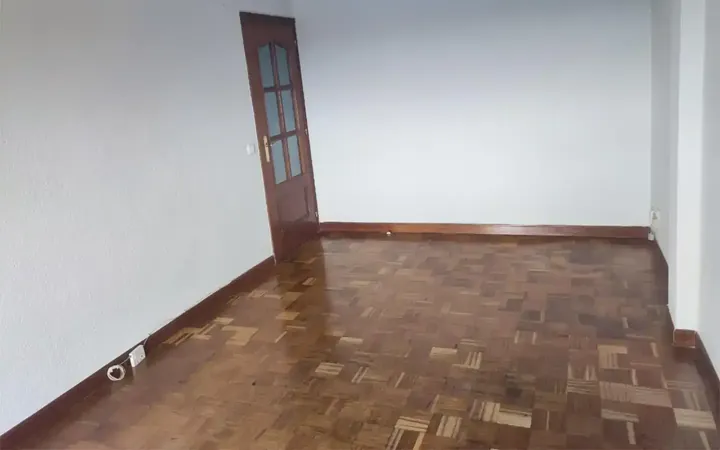 Piso en  Calle de las Pedroñeras 8 - Foto 4