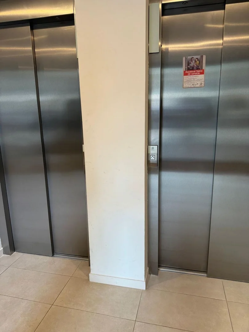 Piso en calle de la Mar Tirrena, 1 - Foto 7