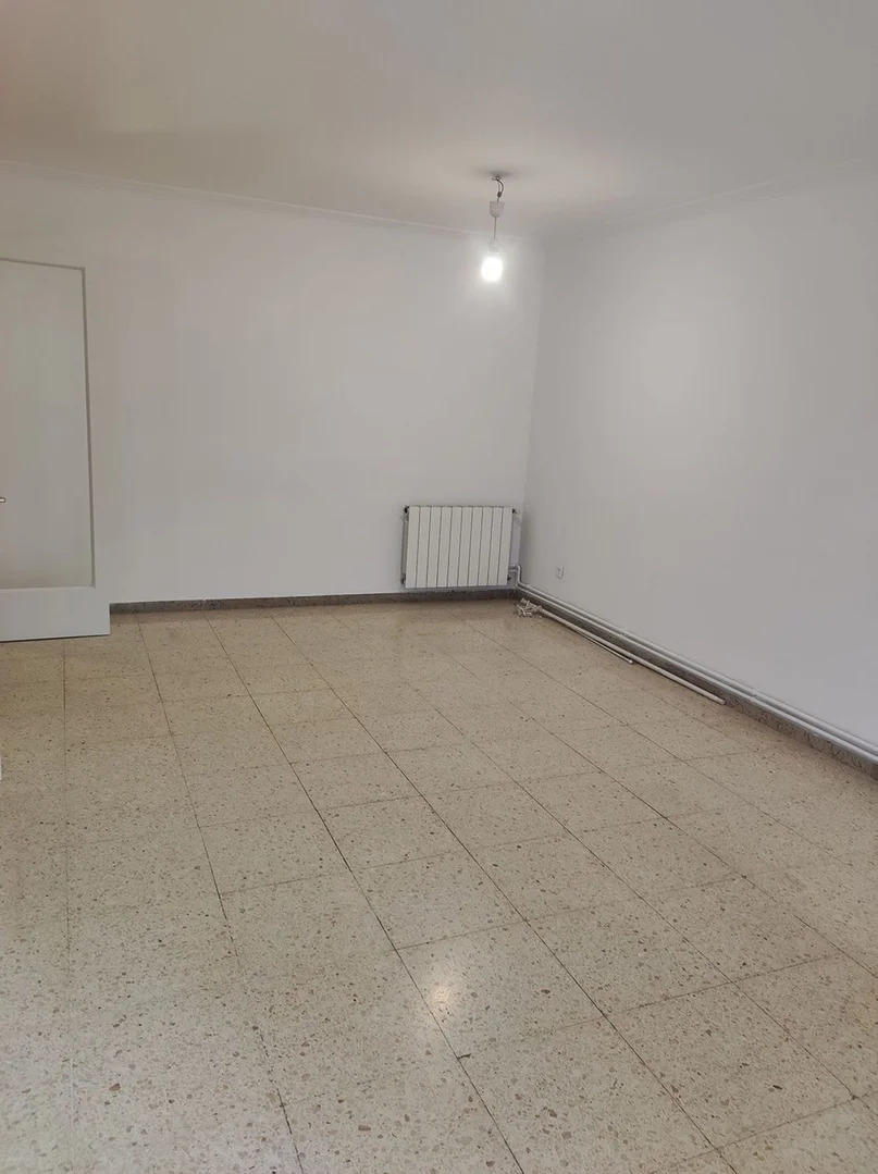 Piso en calle de Varsòvia, 52 - Foto 3