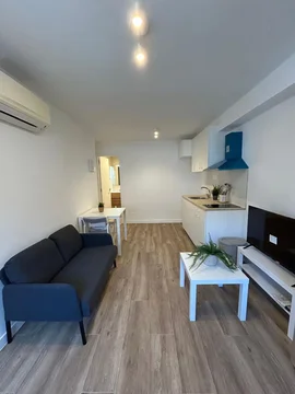 Estudio en calle de Carlos Dabán, 25 - Foto 1