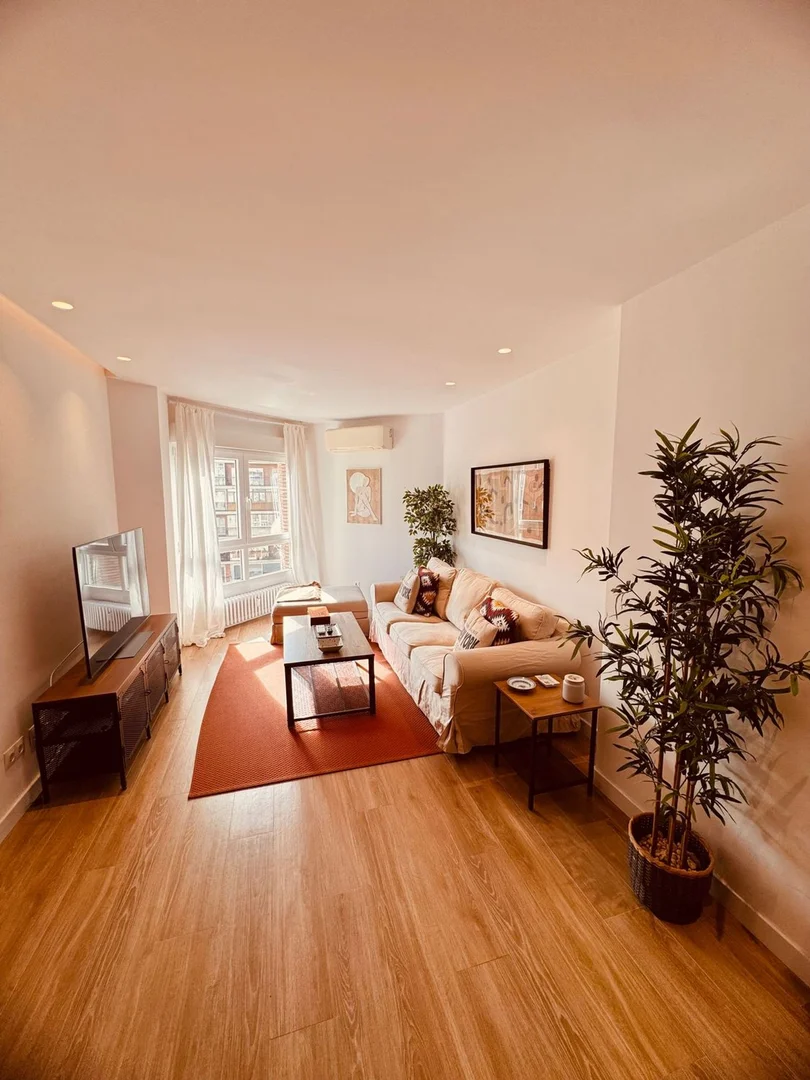 Piso en calle de la Reina Mercedes, 18 - Foto 3