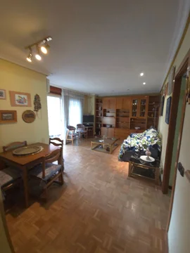 Piso en calle de Melchor Fernández Almagro, 11 - Foto 2