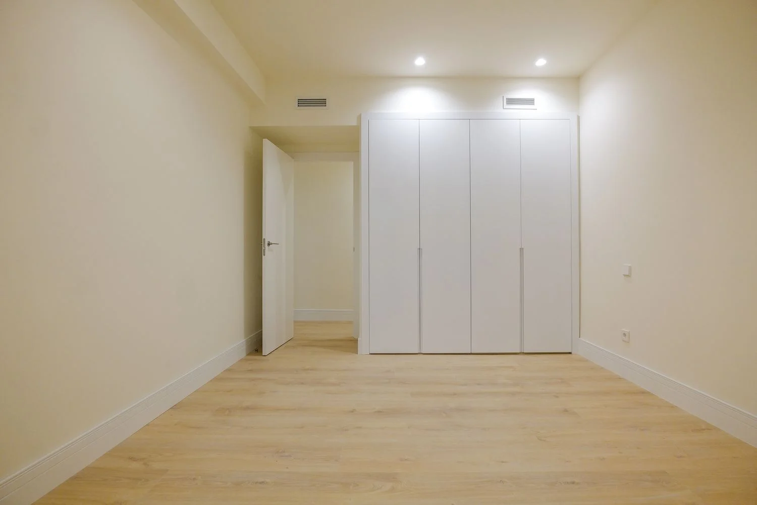 Piso en calle de Blasco de Garay - Foto 25