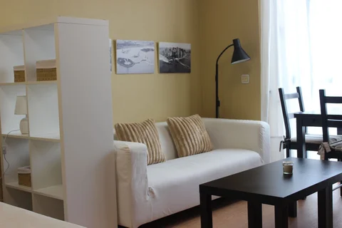 Estudio en calle de Sor Ángela de la Cruz, 30 - Foto 2