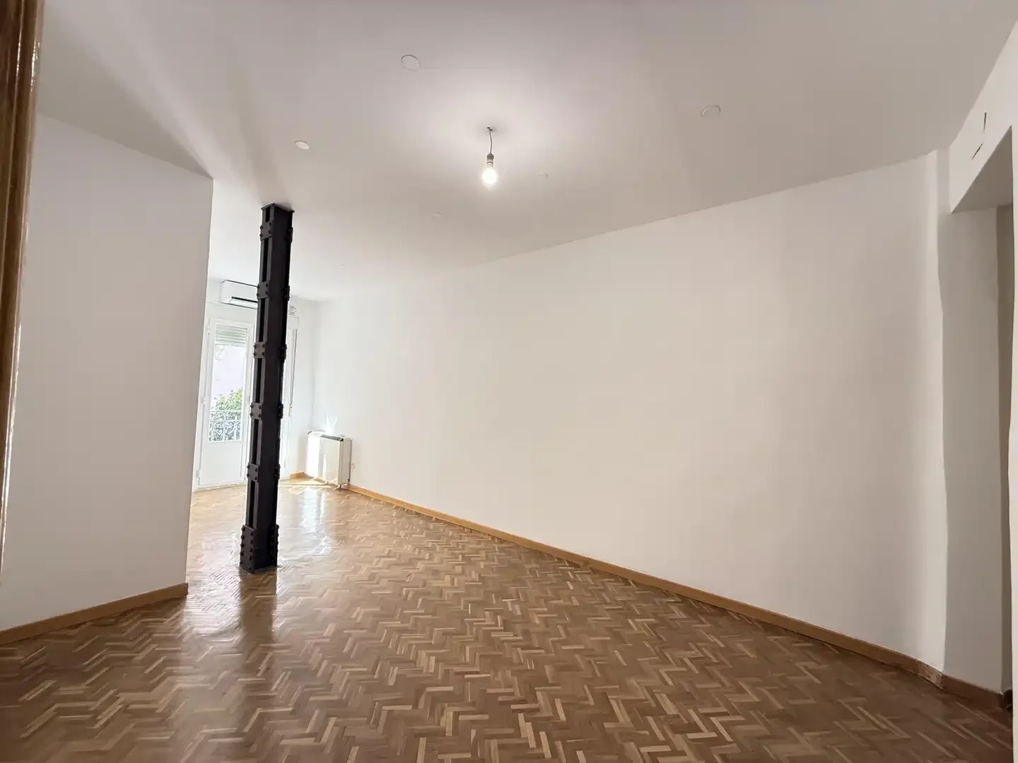 Piso en  Calle del Doctor Esquerdo 25 - Foto 2