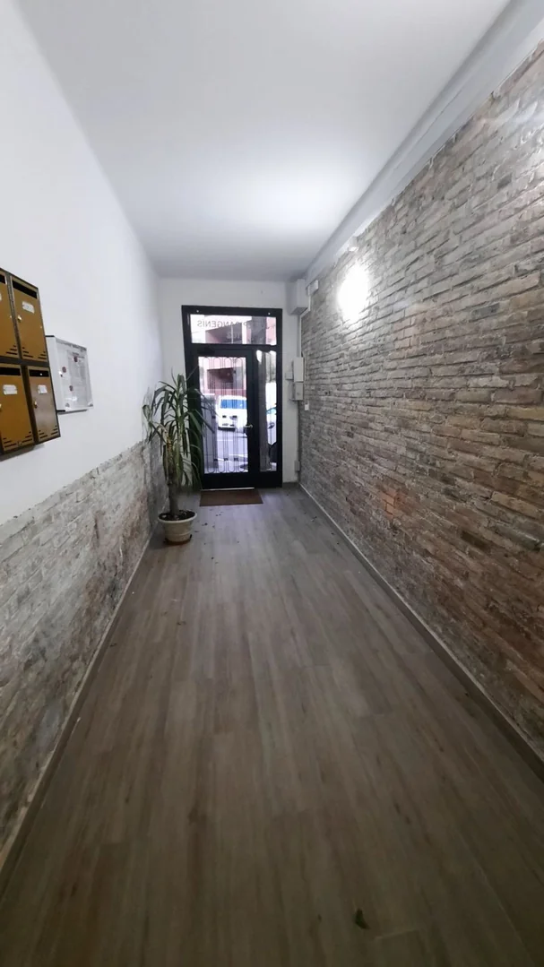 Piso en Calle de Josep Sangenís, 50 - Foto 2