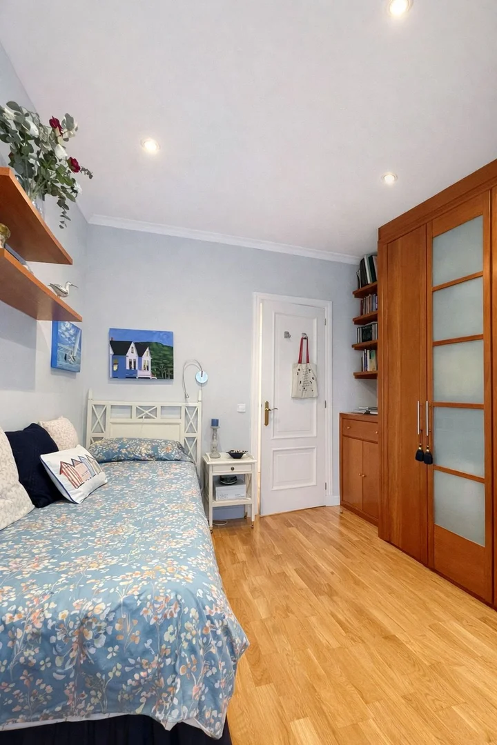 Piso en Barrio Trafalgar - Foto 13