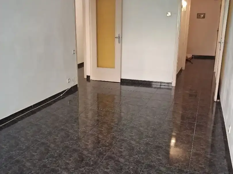 Piso en  Carrer de Vila i Vilà 35 - Foto 2