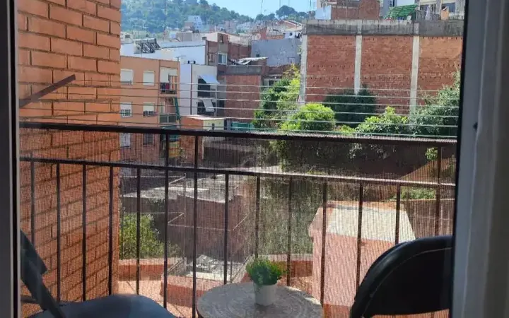 Piso en  Carrer dels Agudells 85 - Foto 2