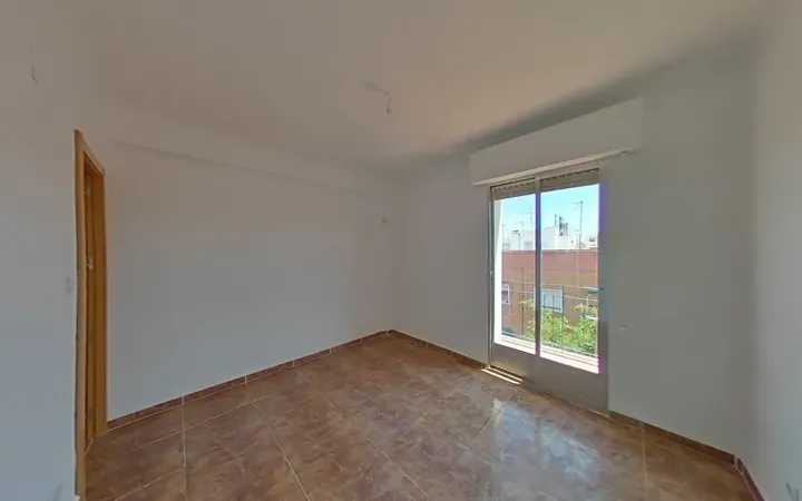 Piso en  C/ Julia Nebot - Foto 1