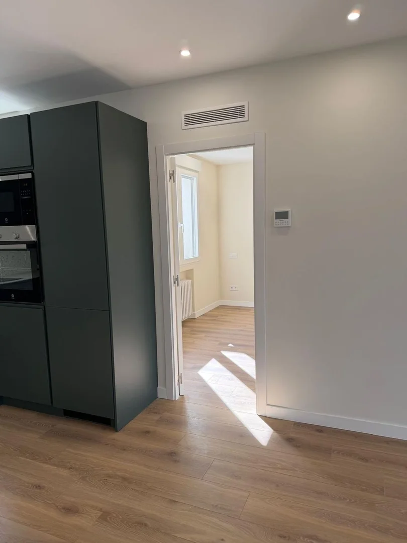 Piso en avenida de Menéndez Pelayo, 81 - Foto 3