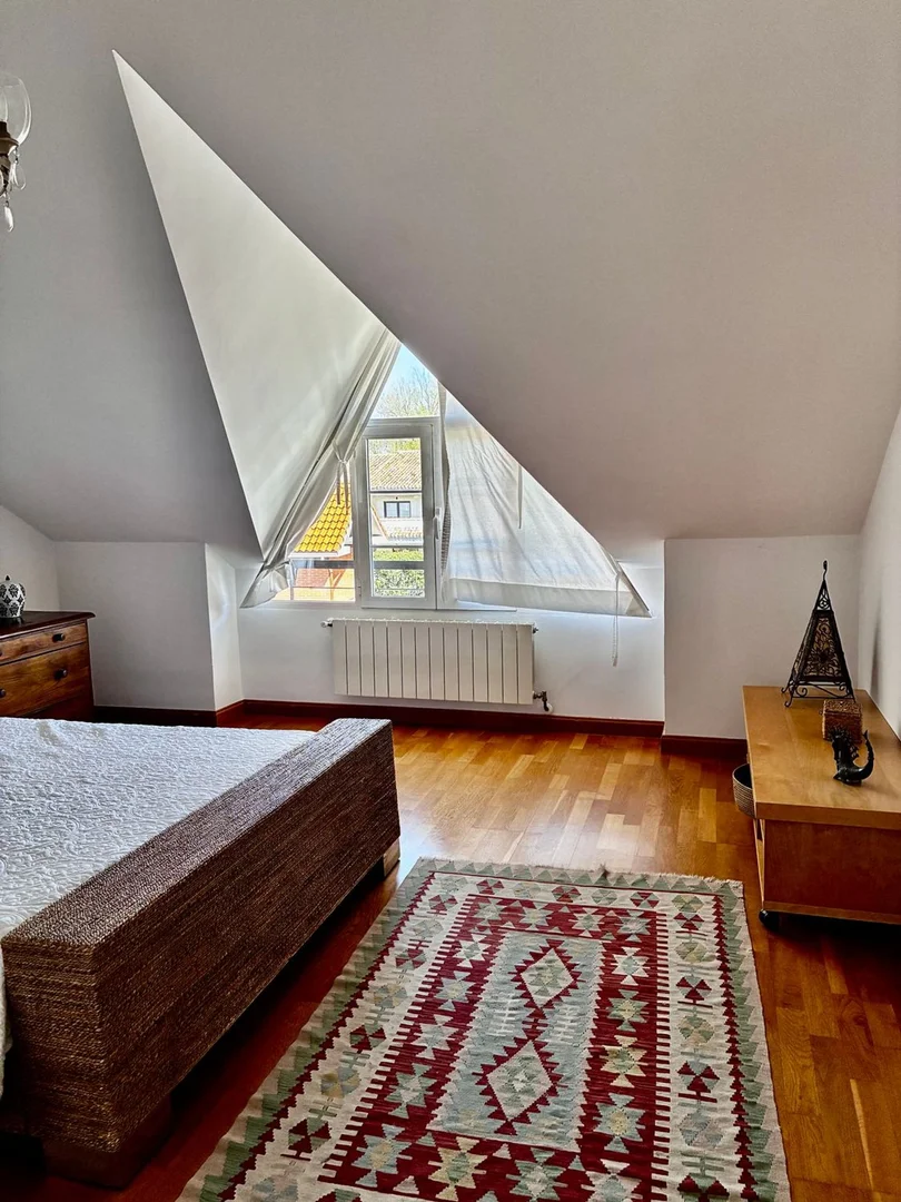 Chalet pareado en Barrio El Plantío - Foto 57