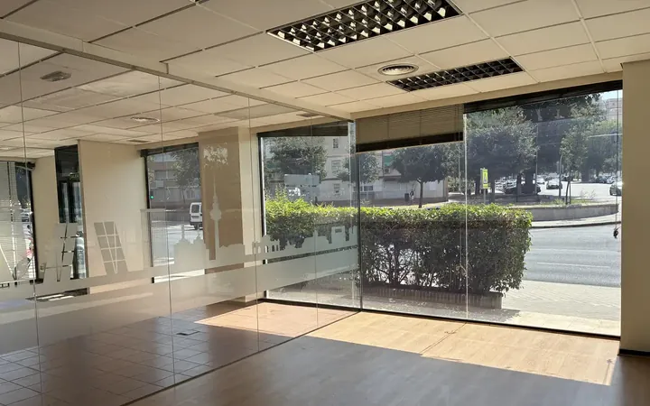 Local comercial en  Calle del Corregidor Diego de Valderrábano 1A - Foto 7