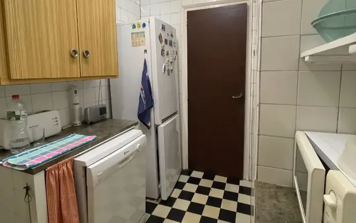 Piso en  Carrer del Comandant Benítez 4 - Foto 12