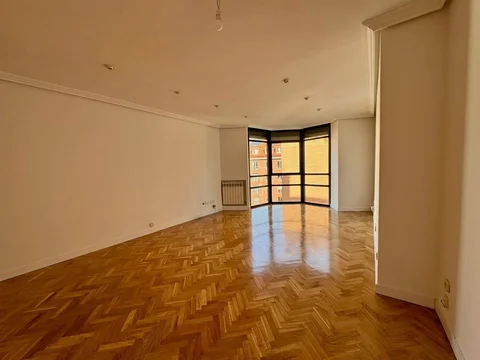 Piso en Barrio Palacio - Foto 4